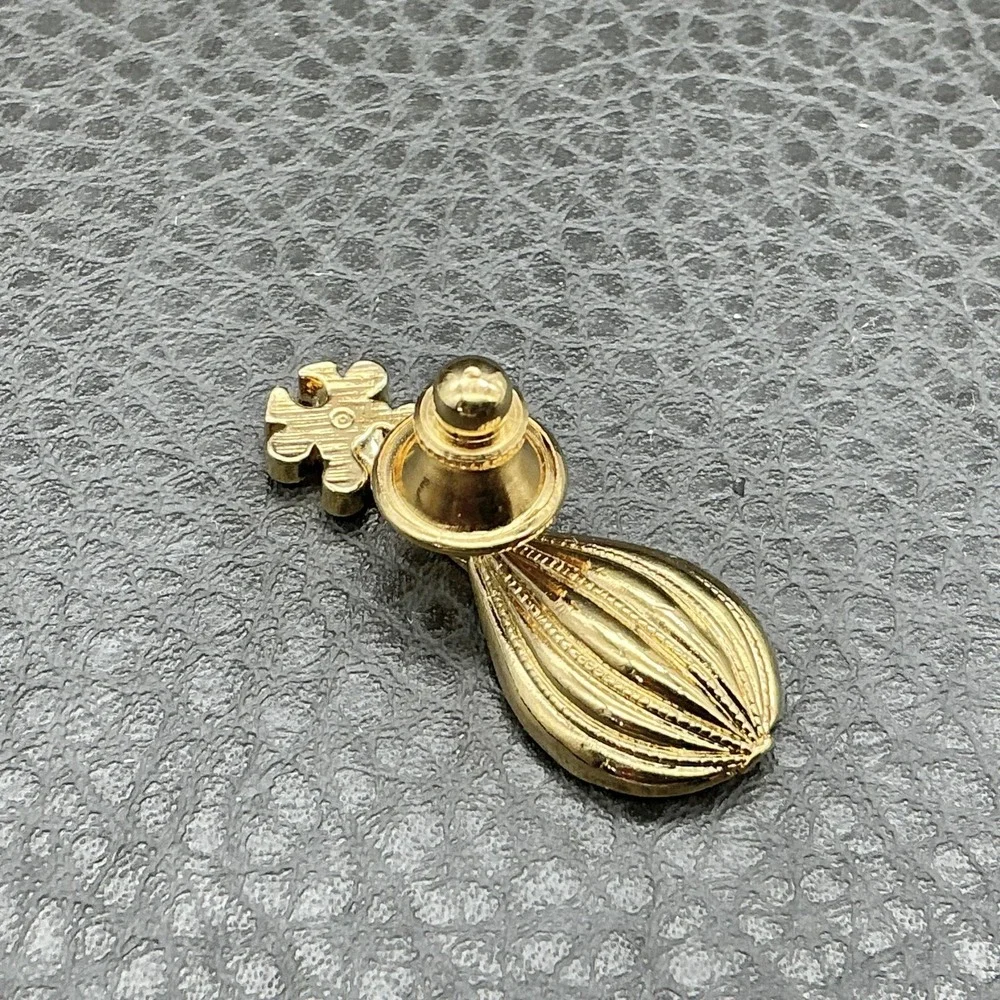 Mandolin Lute Guitar Lapel Pin Tie Tack Gold Tone Music Instrument Unisex 1.5